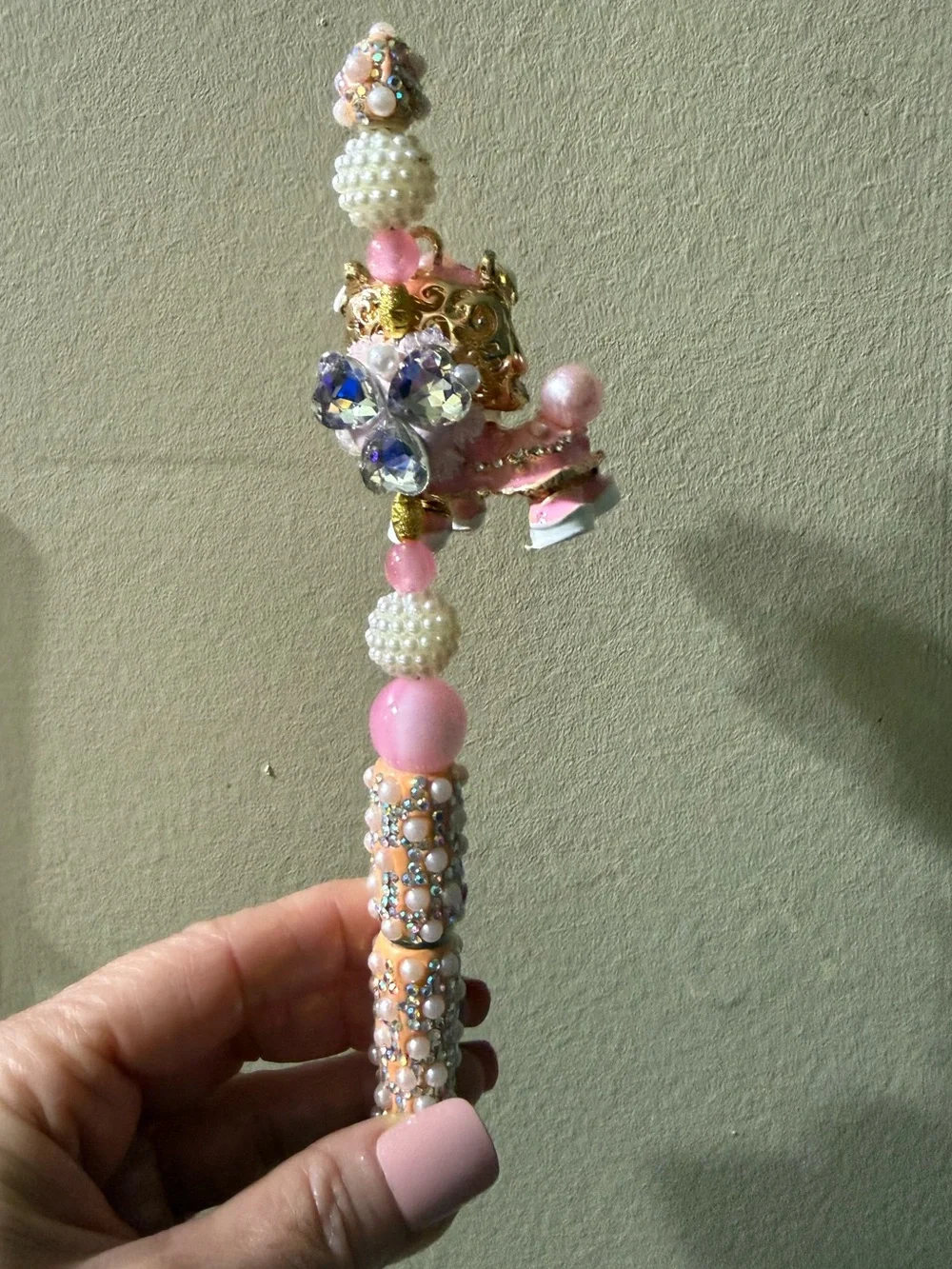 Pink Decorative Lion Dance Pen - Brand Unspecified